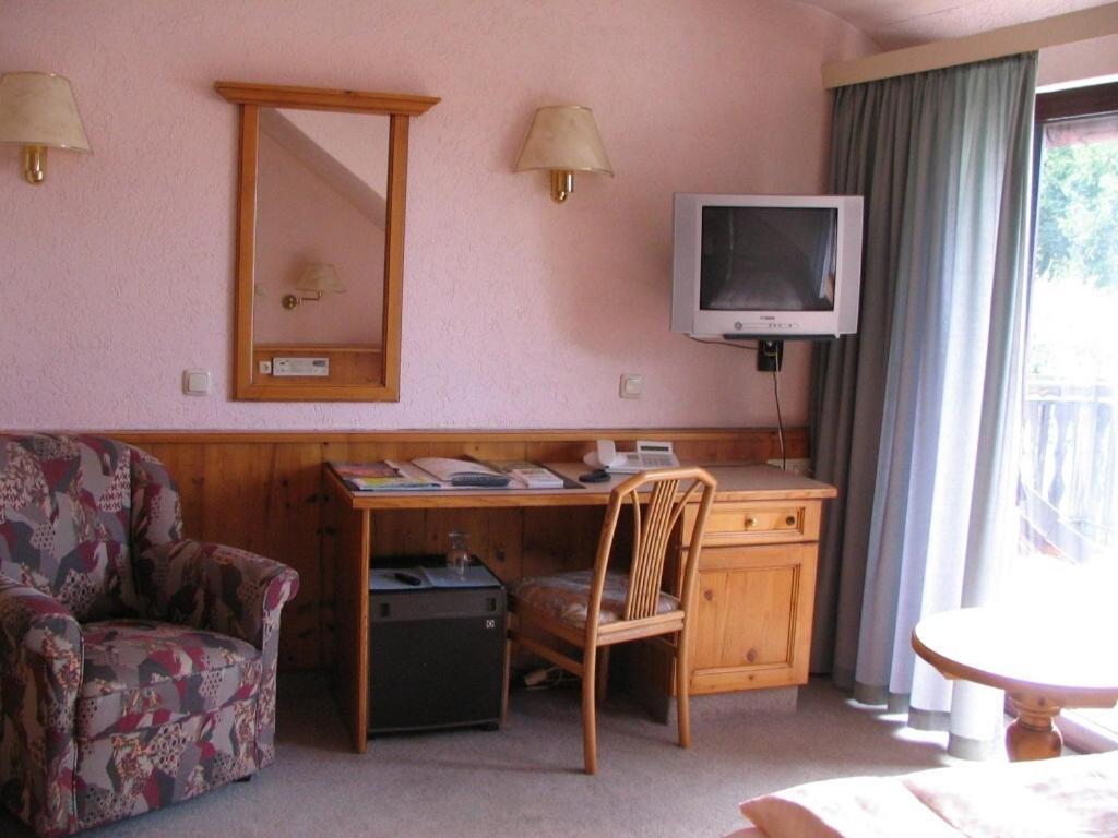 Hotel-Barbarossa-Garni Bei Hanau 브로덴바흐 객실 사진